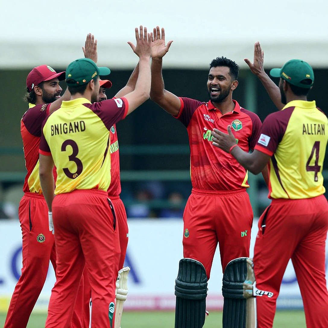 খালি চেয়ার, থার্ড আম্পায়ারের নীরবতা আর দুই ম্যাচের সপ্তাহ: এশিয়ার ক্রিকেট তার নিজের তাপমাত্রা মাপছে